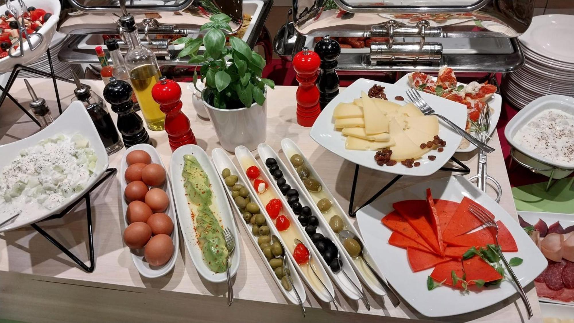 Hotel Colors Inn Sarajevo Luaran gambar